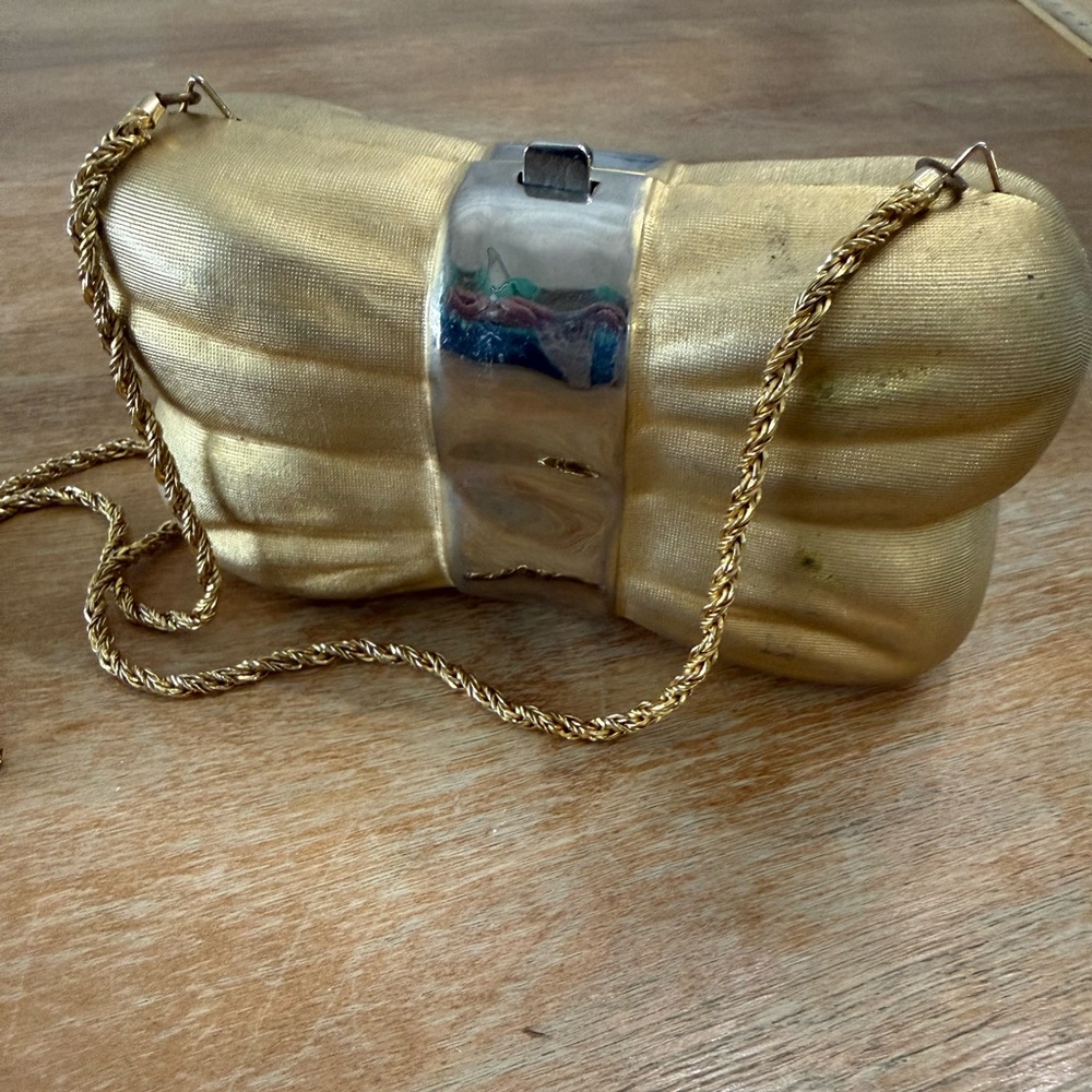 Vintage Gold Metallic Evening Bow Shaped Clutch with Chain Strap